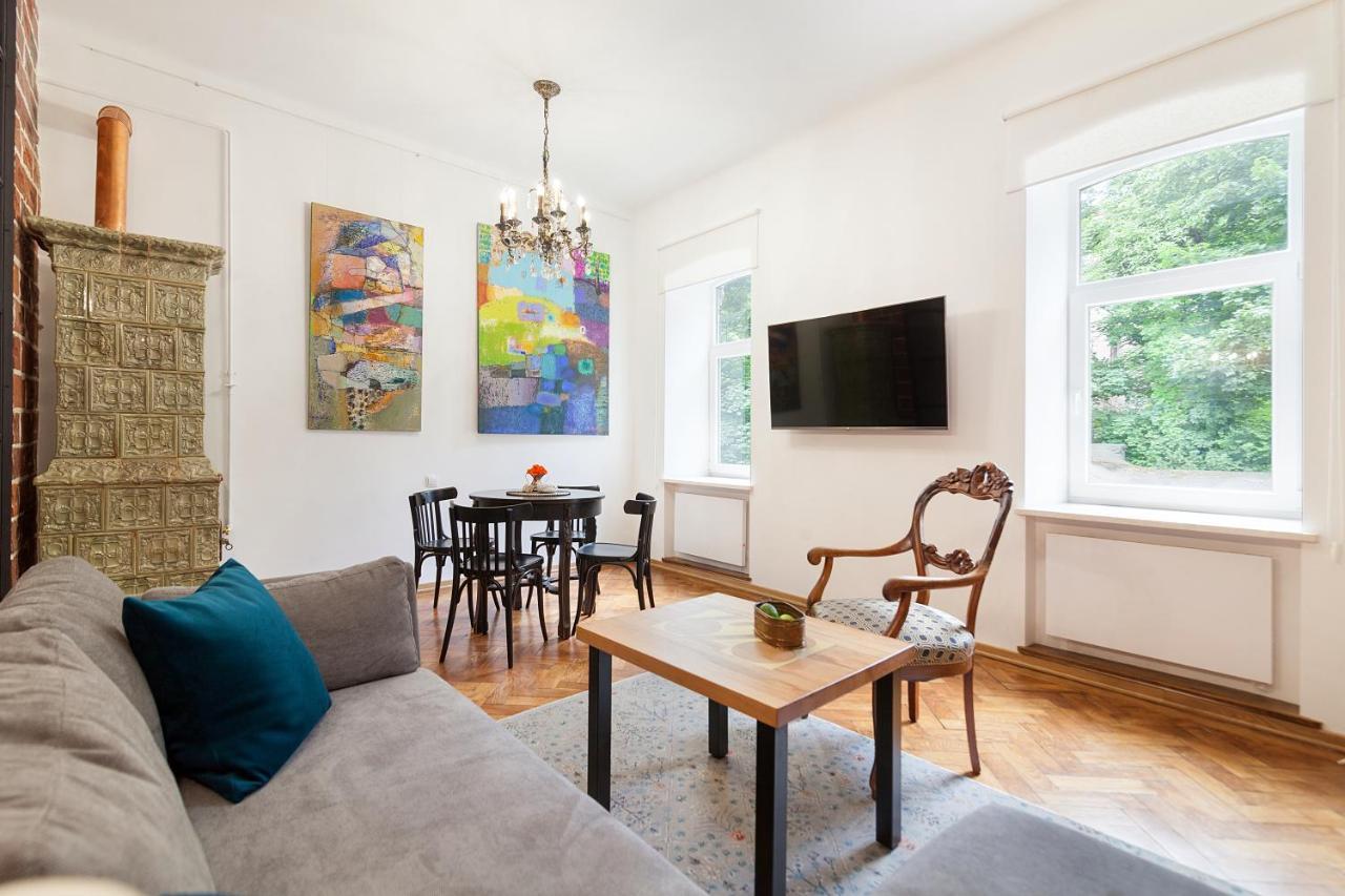Gallery Art Apartment Lviv Luaran gambar