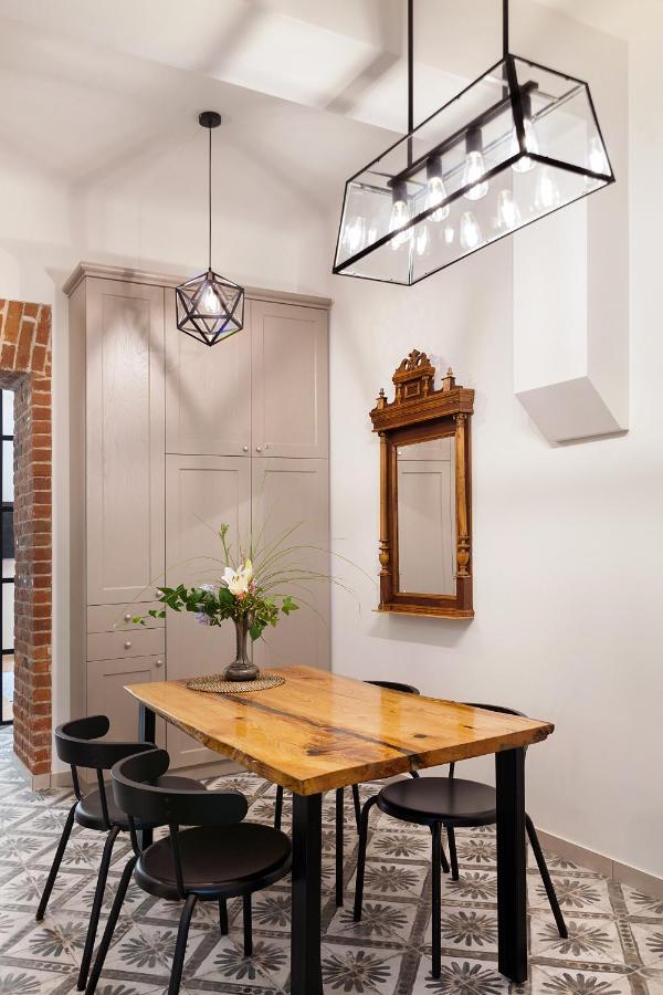 Gallery Art Apartment Lviv Luaran gambar