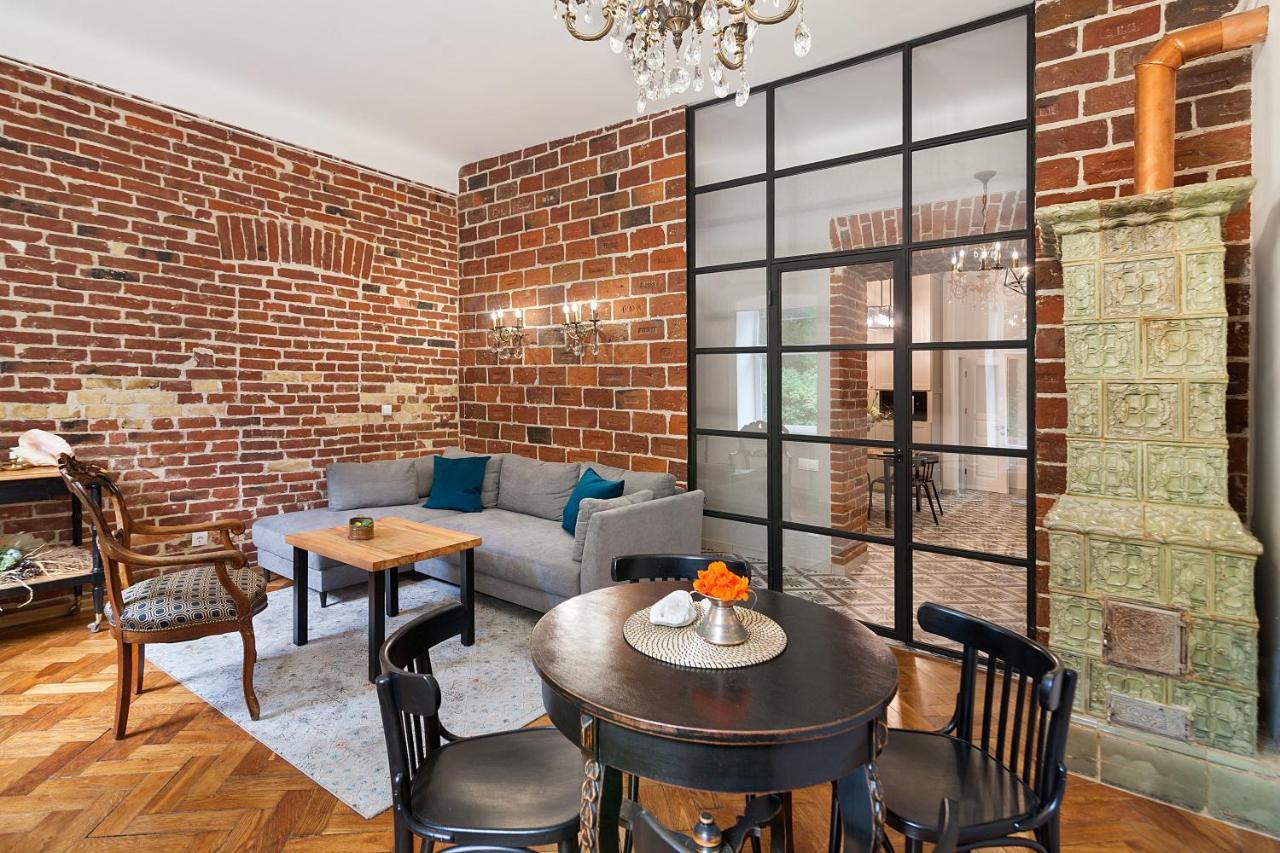 Gallery Art Apartment Lviv Luaran gambar