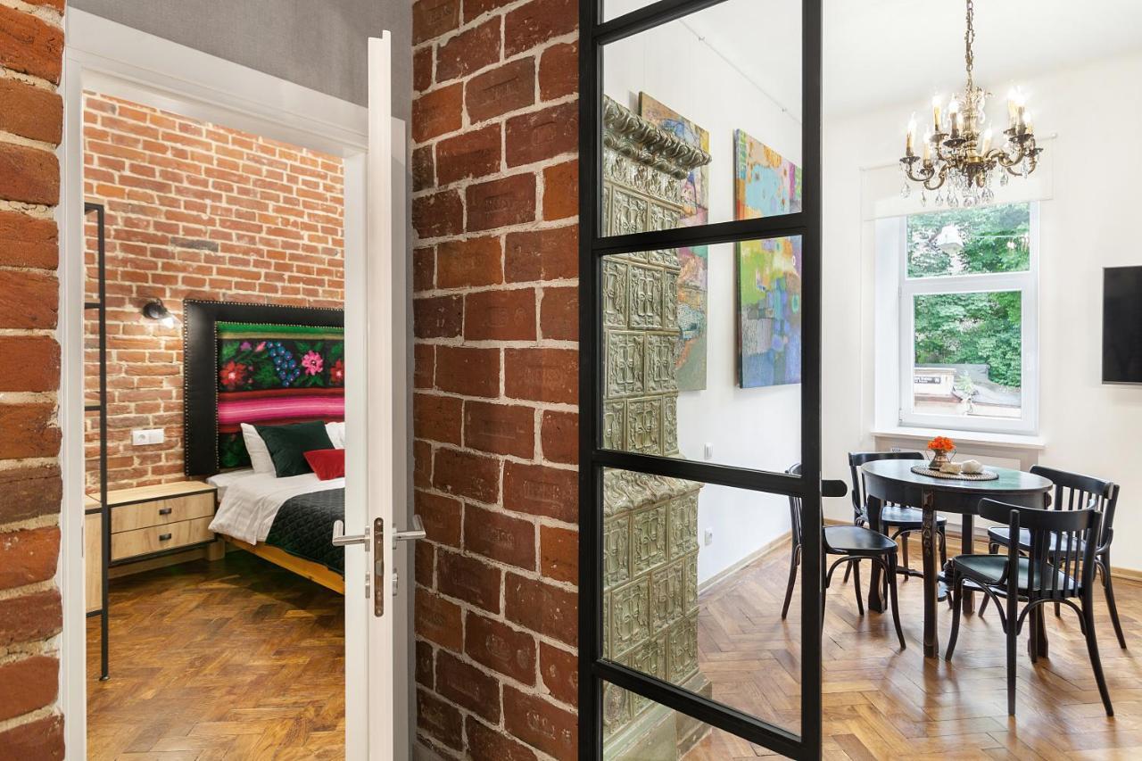 Gallery Art Apartment Lviv Luaran gambar