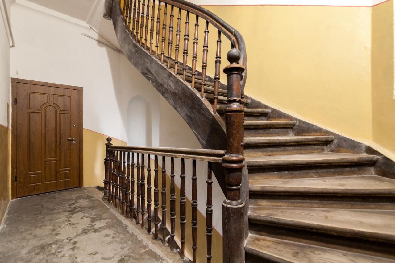 Gallery Art Apartment Lviv Luaran gambar